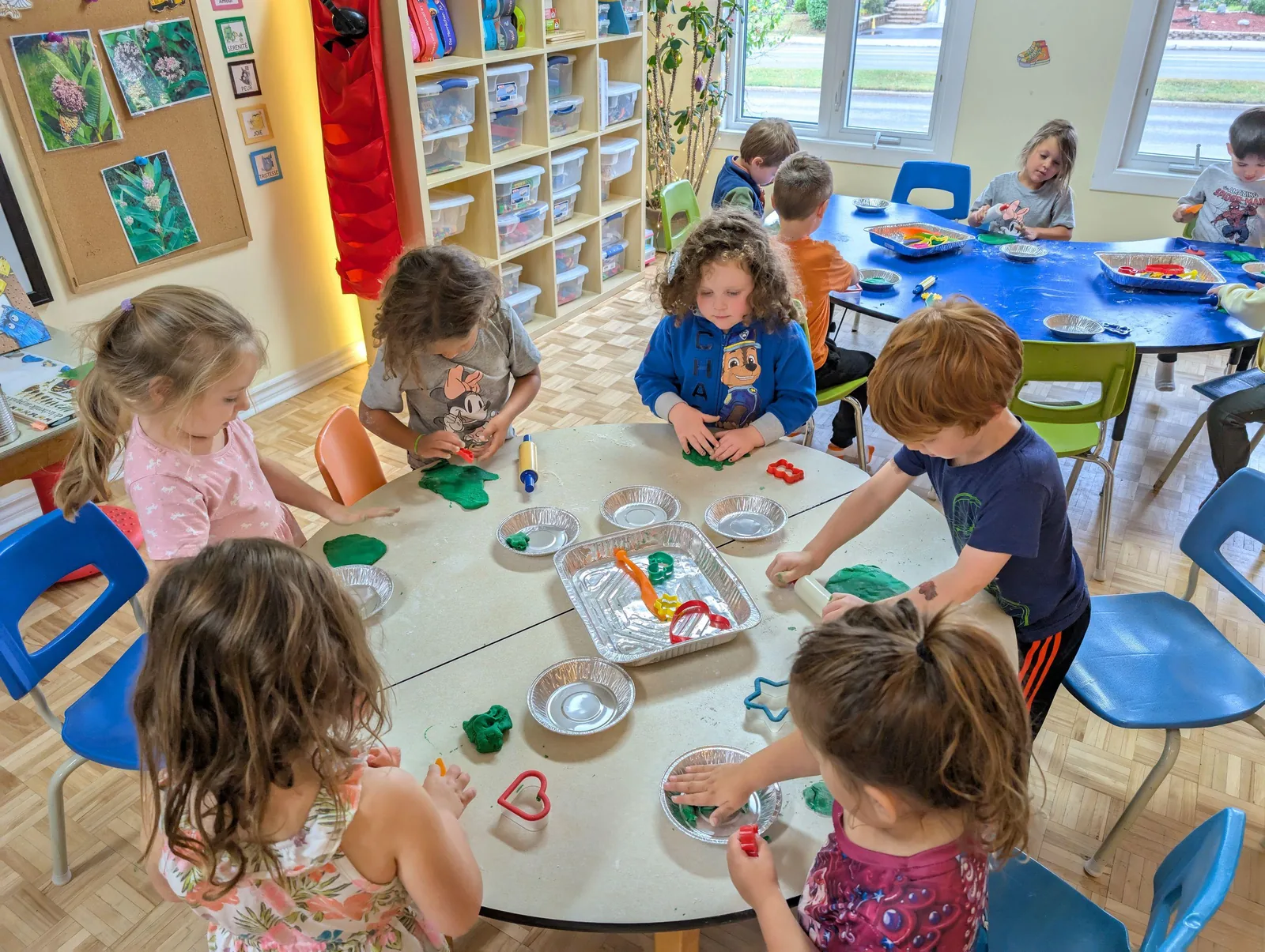 Atelier d’arts plastiques à La petite école de mon quartier à Aylmer